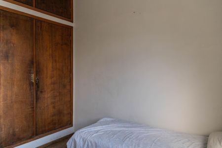 Quarto 1 de casa à venda com 3 quartos, 217m² em Calafate, Belo Horizonte