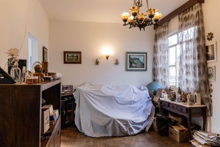 Sala de casa à venda com 3 quartos, 217m² em Calafate, Belo Horizonte