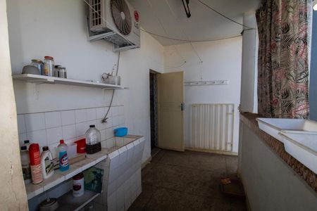 Área de Serviço de casa à venda com 3 quartos, 217m² em Calafate, Belo Horizonte