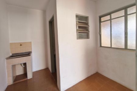 Casa à venda com 250m², 3 quartos e 3 vagasEdícula - Área de serviço