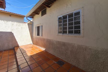 Casa à venda com 250m², 3 quartos e 3 vagasQuintal