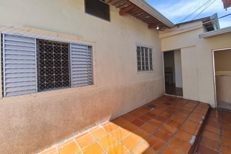 Casa à venda com 250m², 3 quartos e 3 vagasQuintal