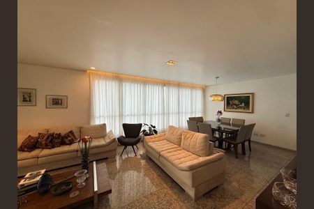 Apartamento à venda com 4 quartos, 177m² em Castelo, Belo Horizonte