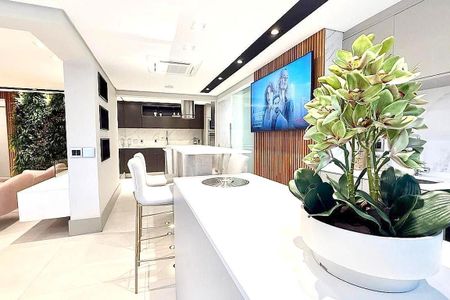 Apartamento à venda com 177m², 3 quartos e 3 vagas