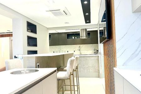 Apartamento à venda com 177m², 3 quartos e 3 vagas