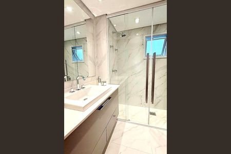 Apartamento à venda com 177m², 3 quartos e 3 vagas