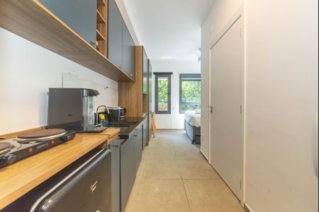 Cozinha de kitnet/studio à venda com 1 quarto, 25m² em Campo Belo, São Paulo