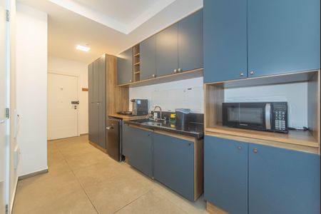 Cozinha de kitnet/studio à venda com 1 quarto, 25m² em Campo Belo, São Paulo