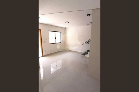 Casa à venda com 2 quartos, 82m² em Vila Ré, São Paulo