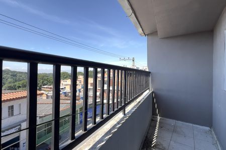 Varanda de casa para alugar com 2 quartos, 55m² em Parque Maria Helena, Guarulhos