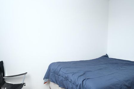 Quarto 1 de apartamento para alugar com 2 quartos, 48m² em Jardim Alvorada, Nova Iguaçu