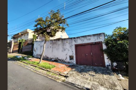 Casa à venda com 308m², 3 quartos e 3 vagasFachada