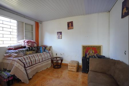 Sala de casa à venda com 3 quartos, 308m² em Vila Joao Pessoa, Porto Alegre