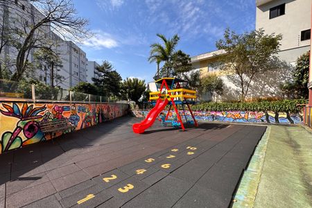 Apartamento à venda com 52m², 2 quartos e 1 vagaÁrea comum - Playground