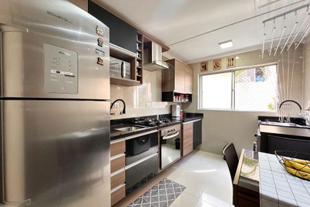 Apartamento à venda com 52m², 2 quartos e 1 vagaCozinha