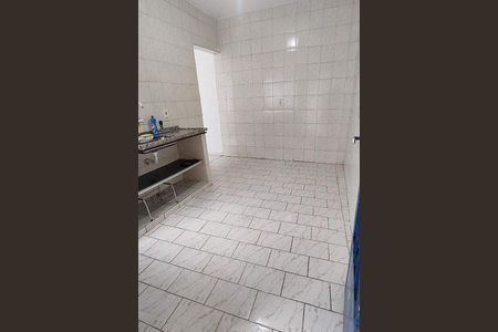 Casa à venda com 3 quartos, 200m² em Vila Cruz das Almas, São Paulo