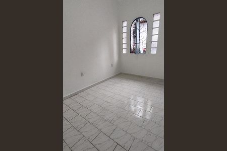 Casa à venda com 3 quartos, 200m² em Vila Cruz das Almas, São Paulo