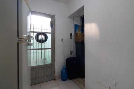 Cozinha de casa para alugar com 1 quarto, 50m² em Vila Caju, São Paulo