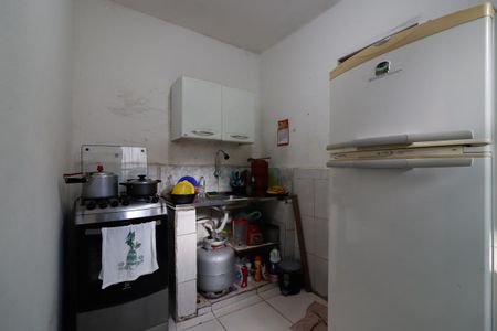 Cozinha de casa para alugar com 1 quarto, 50m² em Vila Caju, São Paulo