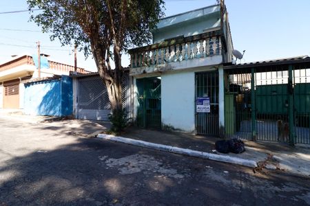 Casa para alugar com 50m², 1 quarto e sem vaga Casa para alugar com 50m², 1 quarto e sem vagaFachada