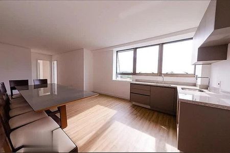 Apartamento à venda com 2 quartos, 62m² em Barro Preto, Belo Horizonte