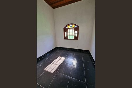 Casa à venda com 3 quartos, 420m² em Barreto, Niterói