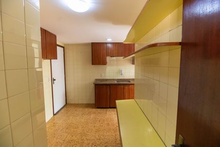 Apartamento à venda com 115m², 3 quartos e 1 vagaCozinha