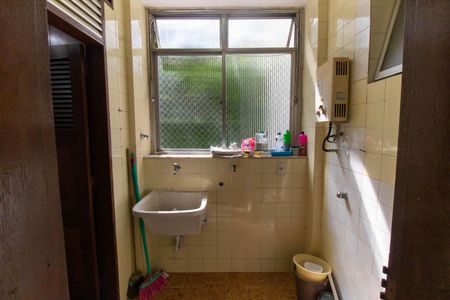 Apartamento à venda com 115m², 3 quartos e 1 vagaÁrea de Serviço