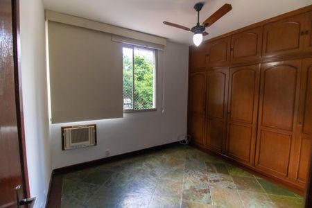 Apartamento à venda com 115m², 3 quartos e 1 vagaSuíte 