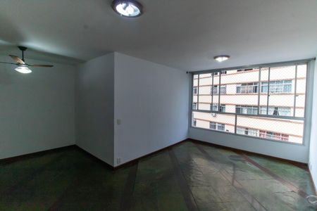 Sala de apartamento à venda com 3 quartos, 115m² em Ingá, Niterói