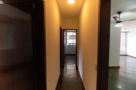 Apartamento à venda com 115m², 3 quartos e 1 vagaCorredor 
