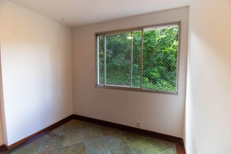 Apartamento à venda com 115m², 3 quartos e 1 vagaQuarto 2