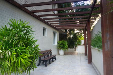 Apartamento à venda com 56m², 2 quartos e 1 vagaÁrea comum