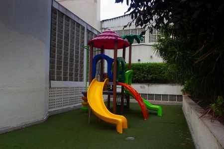 Apartamento à venda com 56m², 2 quartos e 1 vagaÁrea comum - Playground