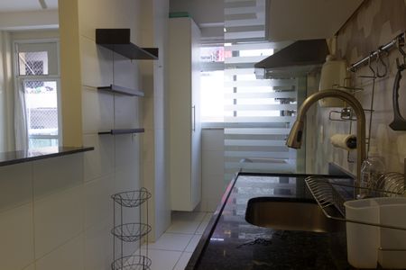 Apartamento à venda com 56m², 2 quartos e 1 vagaCozinha