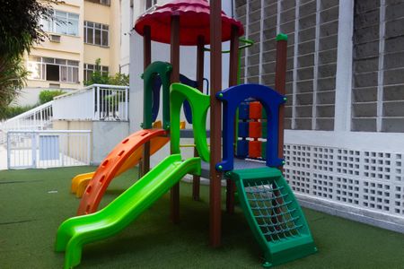 Apartamento à venda com 56m², 2 quartos e 1 vagaÁrea comum - Playground