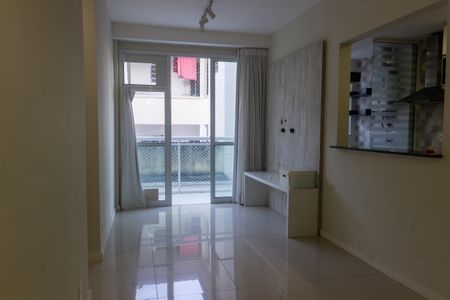 Apartamento à venda com 56m², 2 quartos e 1 vagaSala