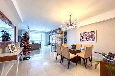 Apartamento à venda com 4 quartos, 166m² em Jacarepaguá, Rio de Janeiro