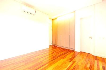 Casa à venda com 4 quartos, 537m² em Tamboré, Santana de Parnaíba