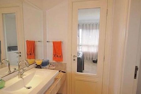 Casa à venda com 5 quartos, 700m² em Conjunto Habitacional Vila Santana (Sousas), Campinas