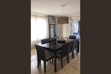 Casa à venda com 5 quartos, 700m² em Conjunto Habitacional Vila Santana (Sousas), Campinas