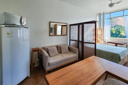 Studio  de kitnet/studio para alugar com 1 quarto, 24m² em Laranjeiras, Rio de Janeiro