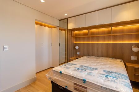 Apartamento à venda com 90m², 2 quartos e 2 vagasSuíte