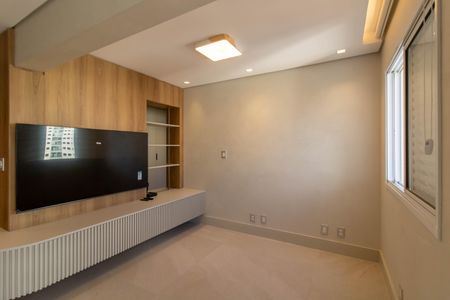 Apartamento à venda com 90m², 2 quartos e 2 vagasSala