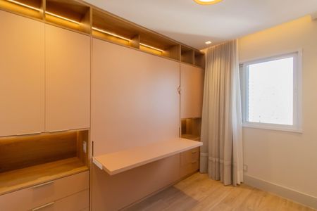 Apartamento à venda com 90m², 2 quartos e 2 vagasQuarto 2