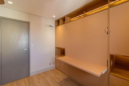 Apartamento à venda com 90m², 2 quartos e 2 vagasQuarto 2