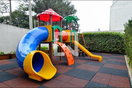 Apartamento à venda com 90m², 2 quartos e 2 vagasArea Comum - Playground