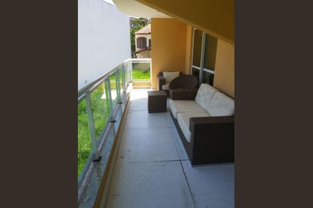 Apartamento à venda com 84m², 2 quartos e 1 vagaVaranda