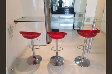 Apartamento à venda com 84m², 2 quartos e 1 vagaSala