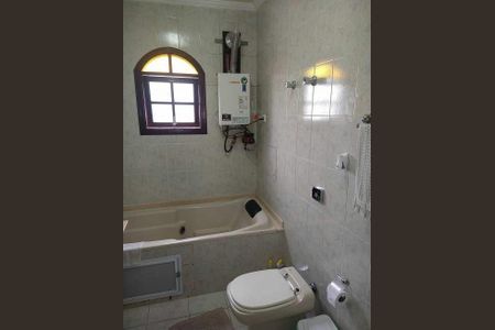 Casa à venda com 3 quartos, 180m² em Jardim Edith, São Paulo